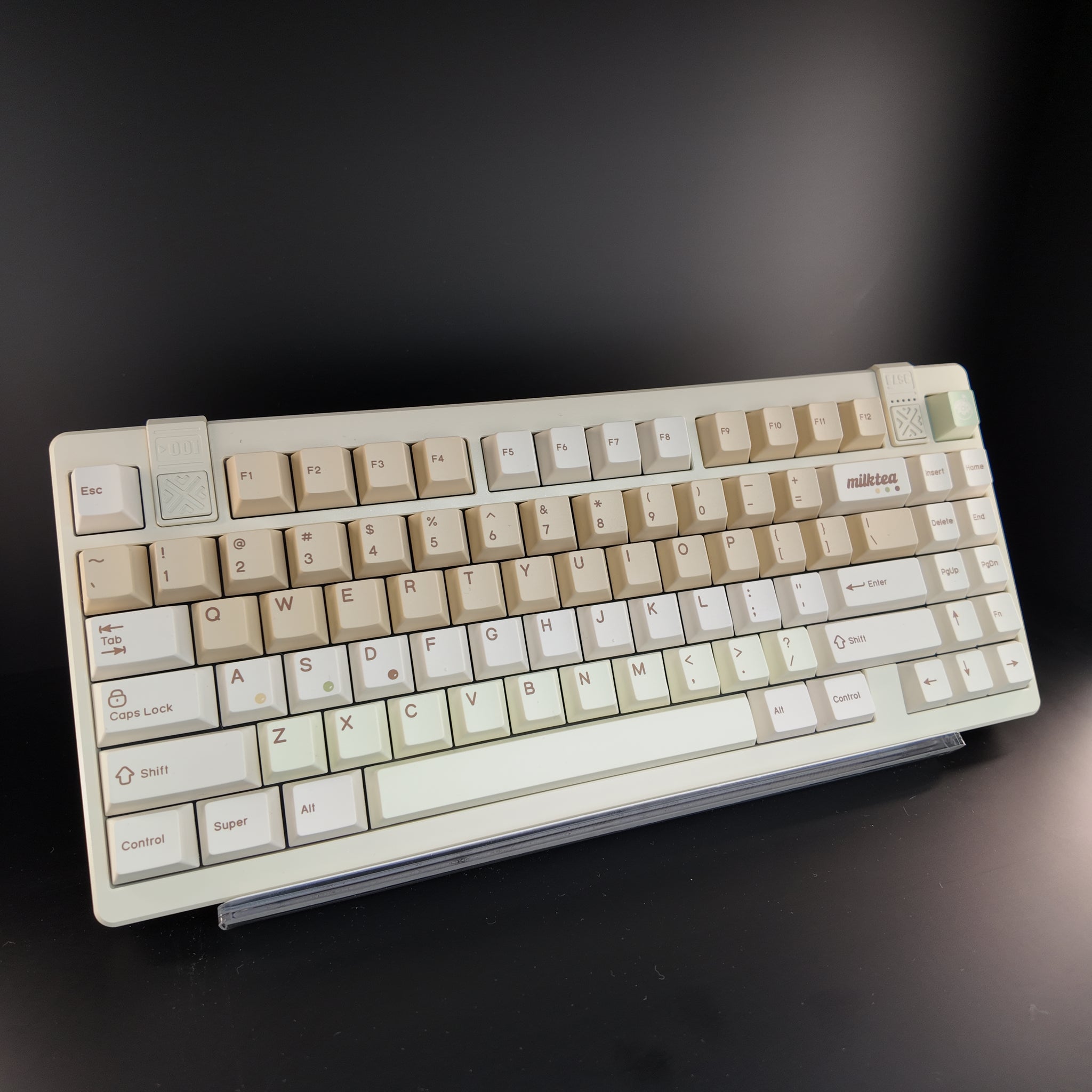 Oolong Milk Tea - 75% Layout