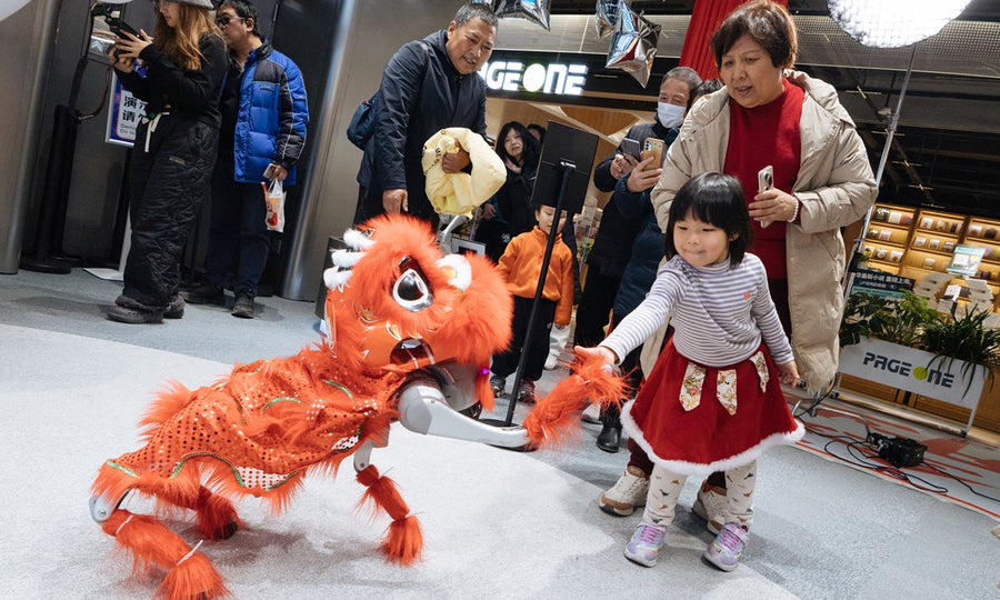 Own the Attention of the Entire Room