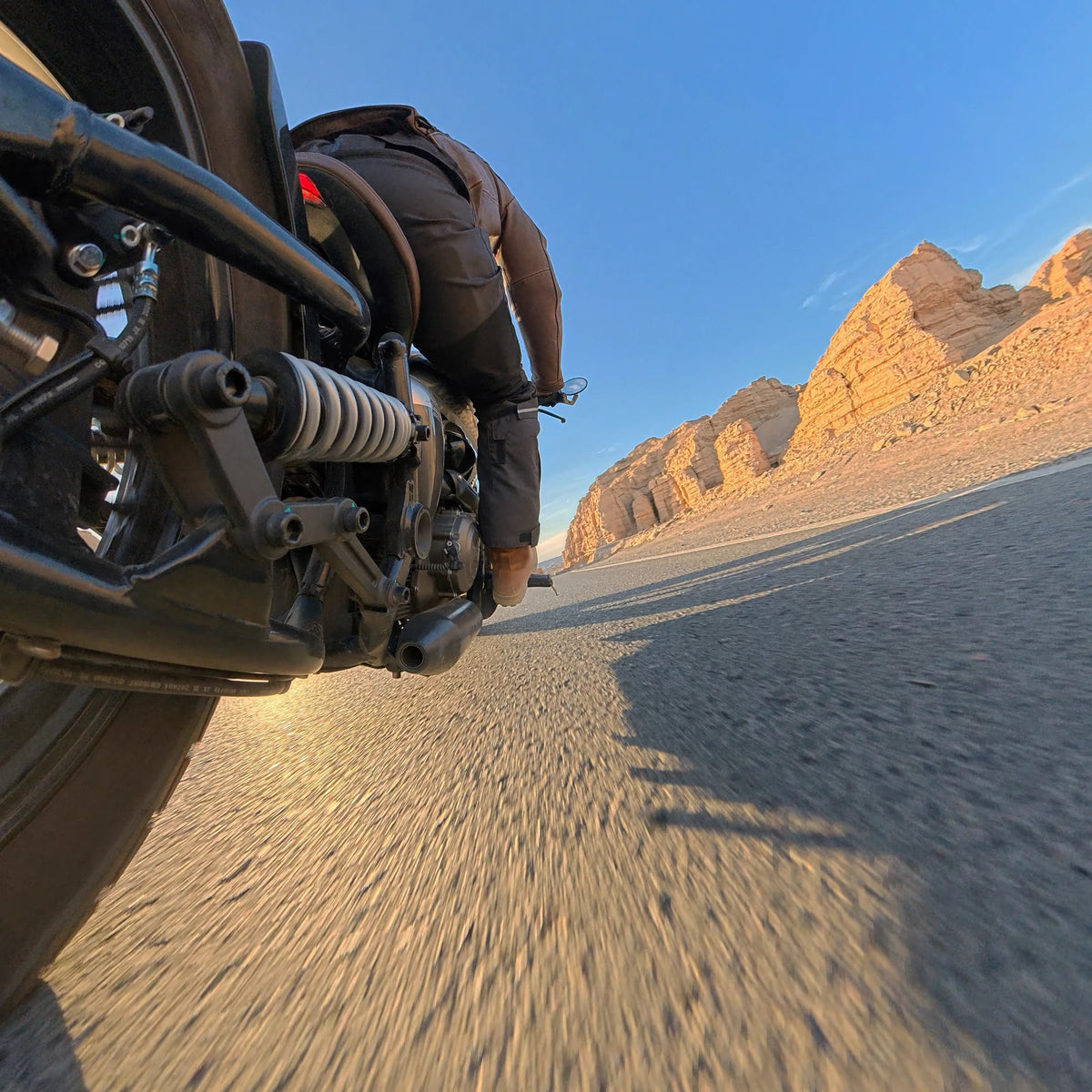 DJI Osmo 360 II motorcycle sample with HorizonSteady off and the horizon tilted